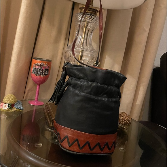 Portofino Collection please check all picture of condition - Picture 7 of 17